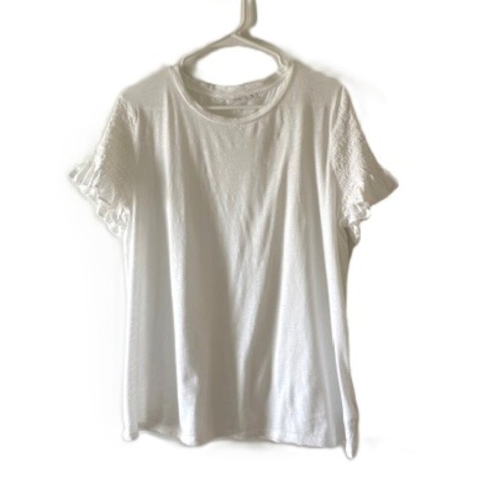 GAP White Short Sleeve Tee with Ruffle Sleeves